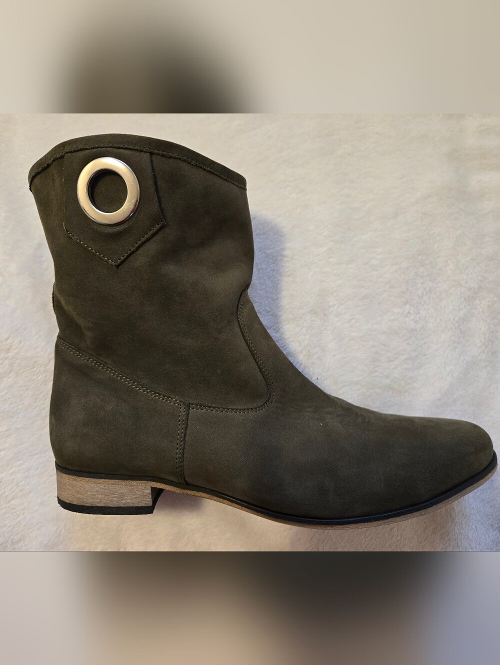 Women's Oluve Suede Ankle Boots with Metal Eyelet